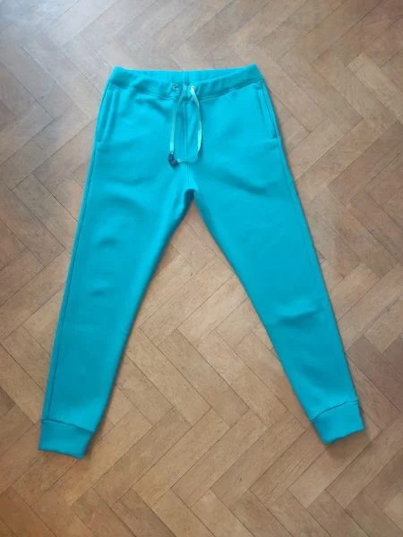 Jogging bleu