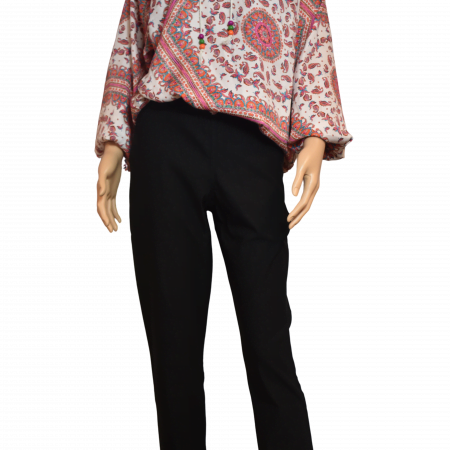 stretch-broek-vrouw-ook-grote-maten-zwart