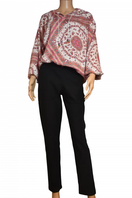 stretch-broek-vrouw-ook-grote-maten-zwart